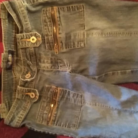 Jeans - Picture 3 of 4